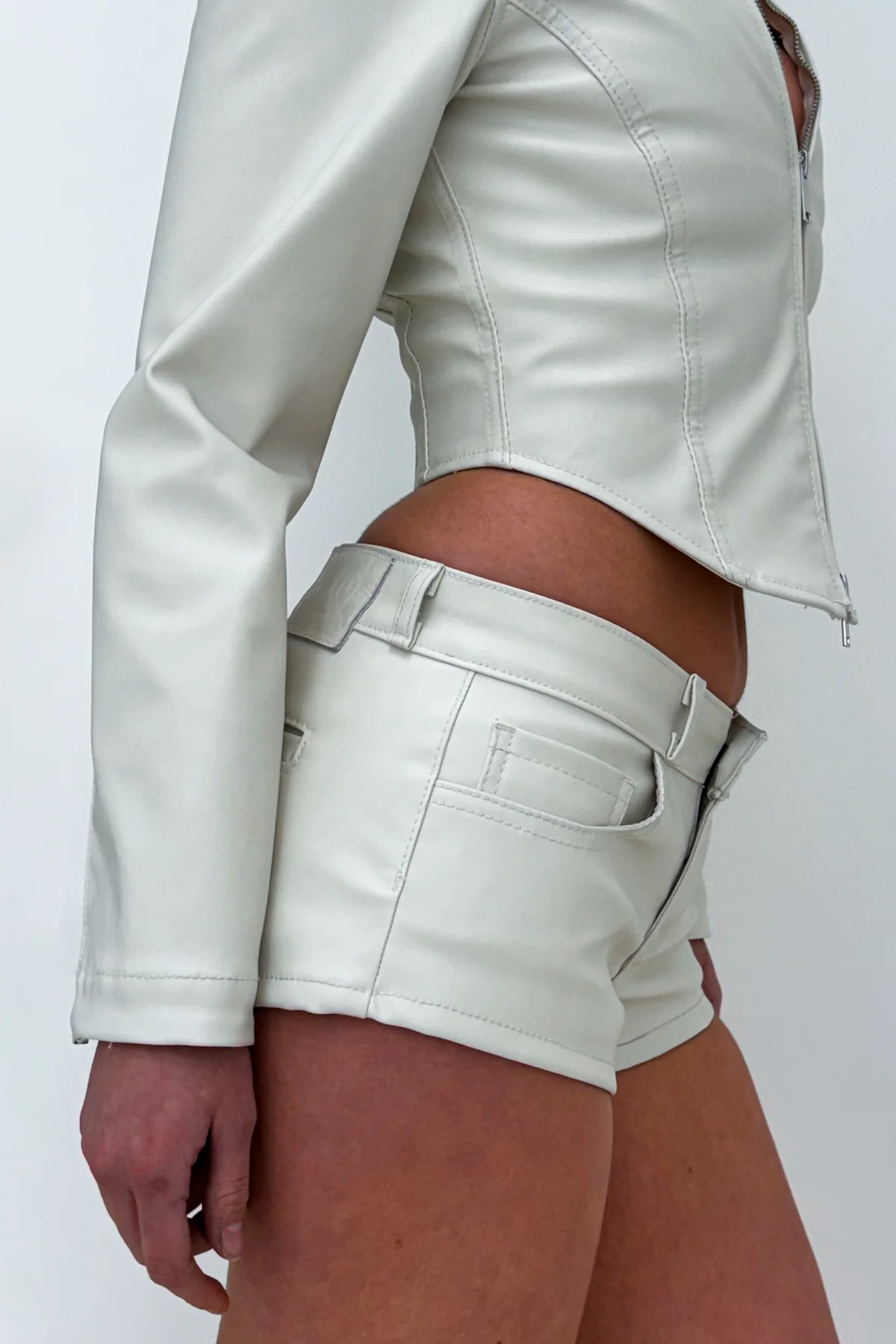 DAKAR MICRO SHORT / IVORY - Image 4