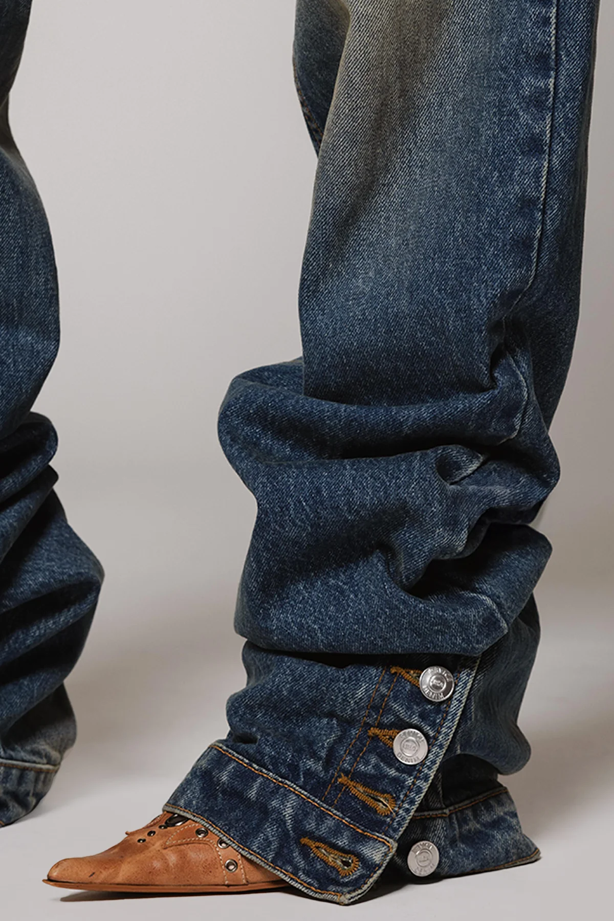 HUNTER JEAN / MILANO - Image 5